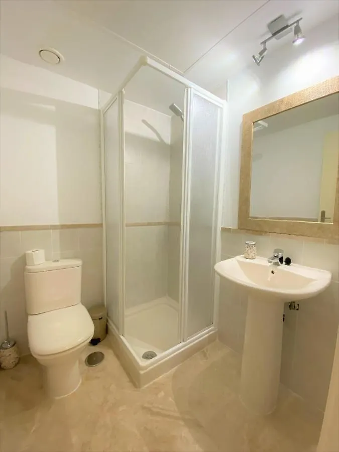 Sea View Penthouse Apartment With Hot Tub - Casa Bella Vista, Buenas Noches , Estepona