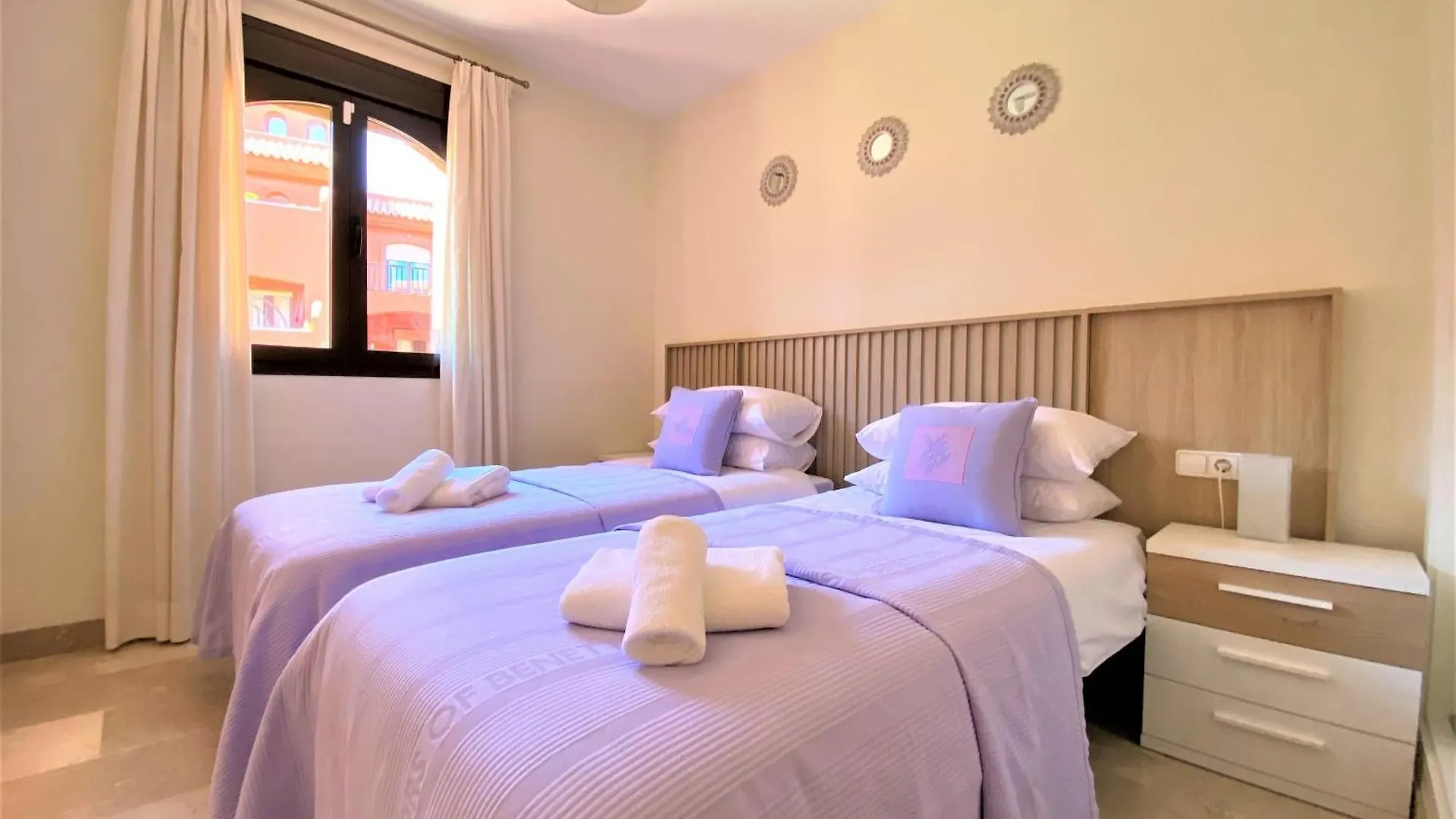 Sea View Penthouse Apartment With Hot Tub - Casa Bella Vista, Buenas Noches , Estepona