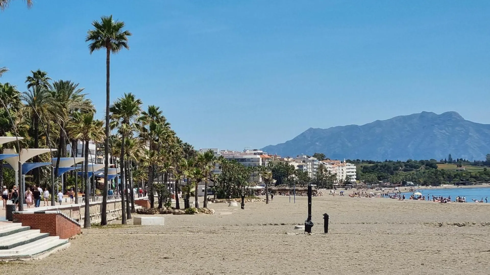 Sea View Penthouse Apartment With Hot Tub - Casa Bella Vista, Buenas Noches , Estepona Spain